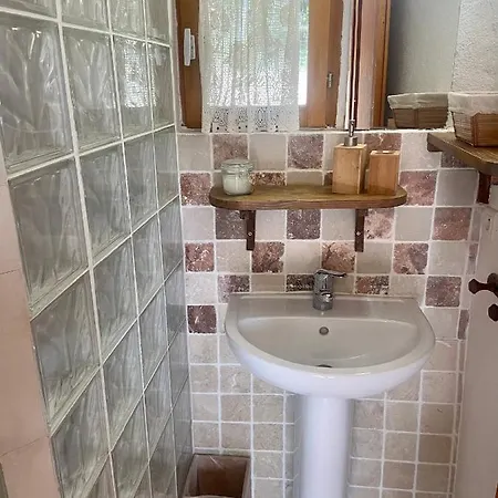 Casa vacanze Bergerie Babbu, Domaine De L Ogliastru Olmeto (Corsica)