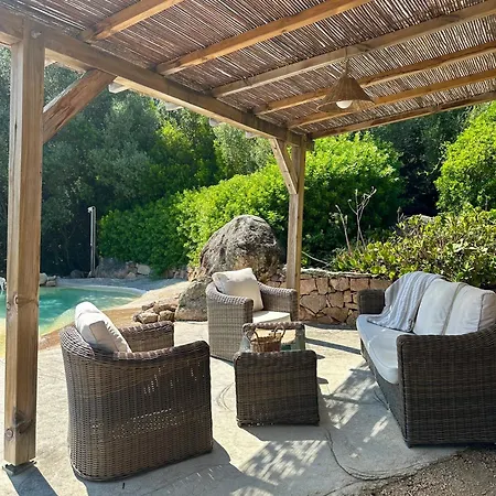Bergerie Babbu, Domaine De L Ogliastru * אולמטו